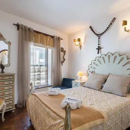Spacious & Sunny Vintage At The شقة فيلا دو كوندي